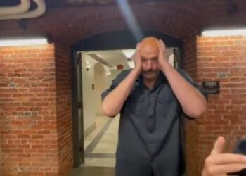 Schumer Ditches Senate Dress Code to Accommodate Slob Fetterman | The Gateway Pundit