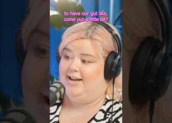 Smoking Hot Feminist Demands You Find Fatness Sexy!