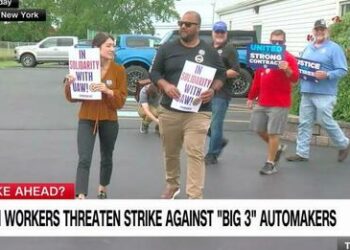 UAW Lowers Pay Hike Demand; Labor Deal With Detroit Automakers ‘Still Distant’ Before Thursday Deadline