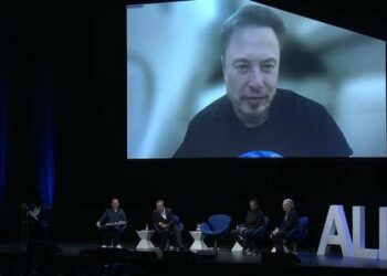 ‘Weaponized Govt Agencies’ “Don’t Wish Good Things For Me” – Musk Blames Biden Admin For Ukraine-Starlink Block