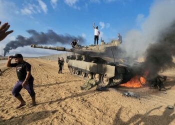 AP PHOTOS: A Week of War Brings Grief to Everyday Israelis and Palestinians Alike