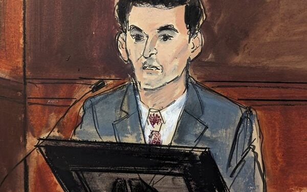 Bankman-Fried Evades Questions at FTX Fraud Trial