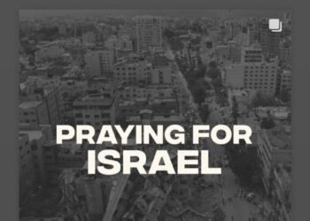 Celebtard Justin Bieber mistakenly puts up a photo of Gaza.