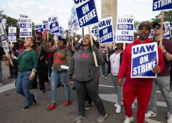 Ford, UAW Reach Tentative Deal to End Strike