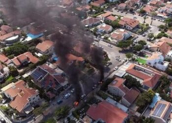 Israelis Question “Catastrophic” Intelligence Failure