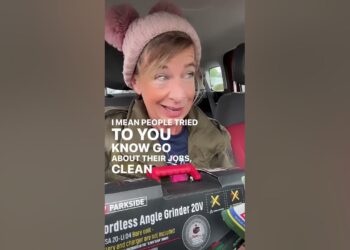 OUTRAGE. PURE VANDALISM. Utter vandals destroying 20mph signs in the People’s Republic of Wales