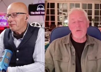 Richard Vobes and Clive de Carle Live