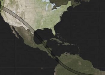 ‘Ring of Fire’ Solar Eclipse Cuts Across Americas Oregon to Brazil