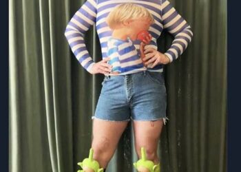 Sam Smith from Vigilant Citizen's Symbolic Pics of the Month.