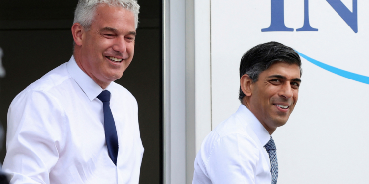 UK Health Secretary seeks restriction on trans access to female hospital wards