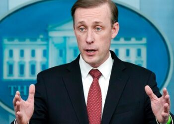 UPDATE 1-Biden to Push Israel, Ukraine Aid Package over $2 Billion This Week