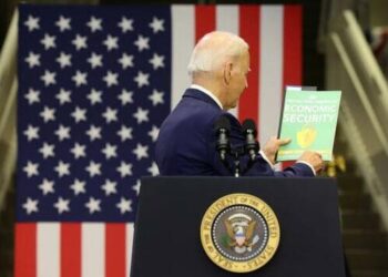 Victor Davis Hanson: Our Establishment’s Alternate Realities