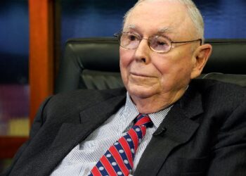 Berkshire Hathaway Vice Chairman, Investment Whiz Charlie Munger Dies at 99