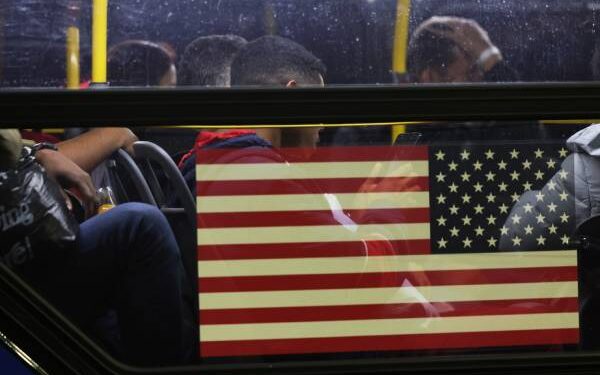 Only 2 Percent of 140K Migrants Eligible for NYC Work