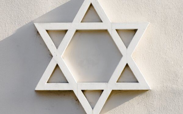 Texan Man, 19, Sentenced for Synagogue Attack