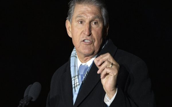 At DC Roast, Joe Manchin Jokes he Could be the Slightly Younger President America Needs