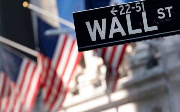 Dow Closes at Record High Above 37,000