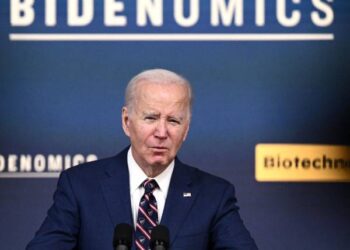 House Dems Ditch ‘Bidenomics’ | Newsmax.com