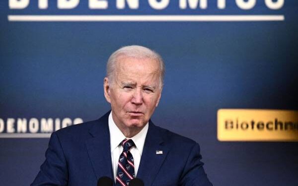House Dems Ditch ‘Bidenomics’ | Newsmax.com