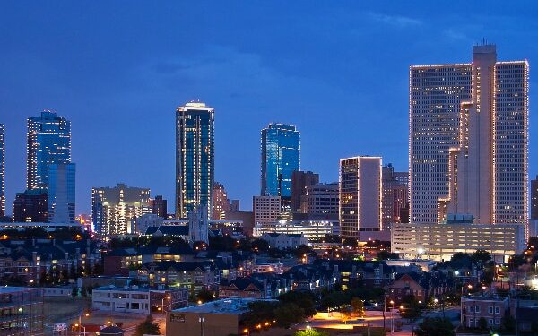 Explosion at Historic Texas Hotel Injures 21, Scatters Debris in Downtown Ft. Worth
