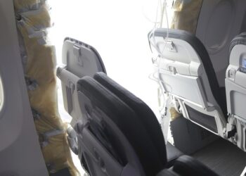 FAA Grounds Boeing MAX 9 Indefinitely Amid Flight Cancellations