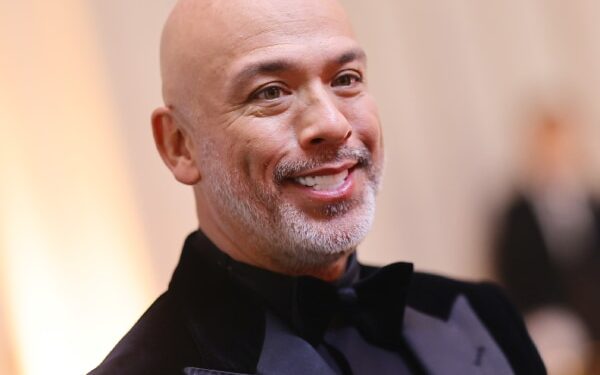 Golden Globes Open with Rocky Monologue, Wins for Downey Jr.