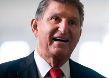 Manchin: Third-Party Race Decisions Should Wait Until Super Tuesday