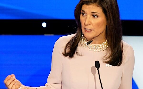 Nikki Haley Steps Away From New Hampshire Briefly to Visit Ailing Father in South Carolina