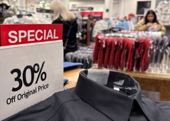 Retail Sales Up 0.6% on Strong Holiday Sales Season