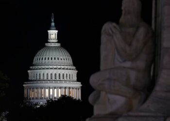 Shouting Match at Senate Lunch Ensues Over Border Deal