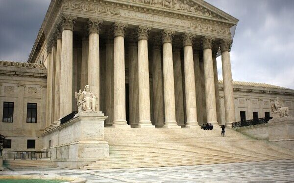 Supreme Court Declines to Halt First US Nitrogen-Gas Execution in Ala. Case