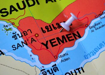 UK: 6 Craft Approach Vessel Near Yemen Before Turning Away