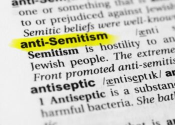 Antisemitic Groups Shut Down Concert of Jewish Singer