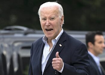 Biden Confuses Macron With Mitterrand, Who Died in 1996