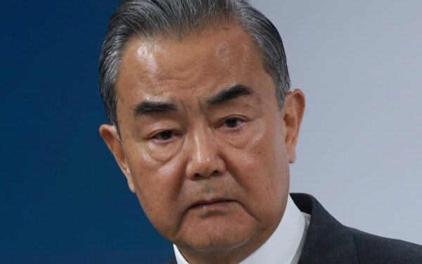 China Tells Blinken US Should Lift Sanctions on Its Firms