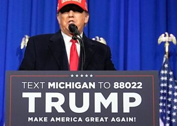 Trump: ‘Fire Crooked Joe’ to Replace ‘Bidenomics With MAGA-nomics’