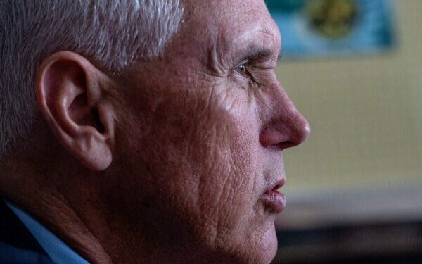 VP Contenders Seeking Advice From Pence Team: Report