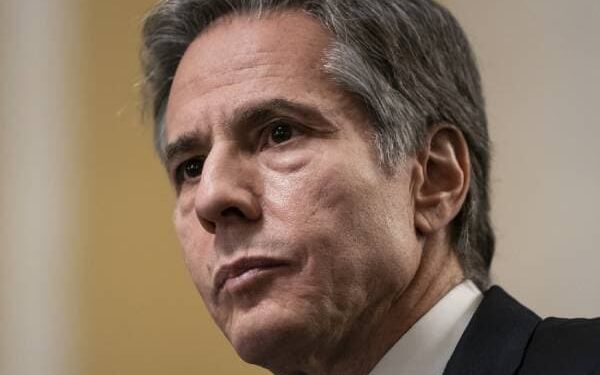 Blinken: Authoritarian Regimes Use Tech to Hurt Democracy